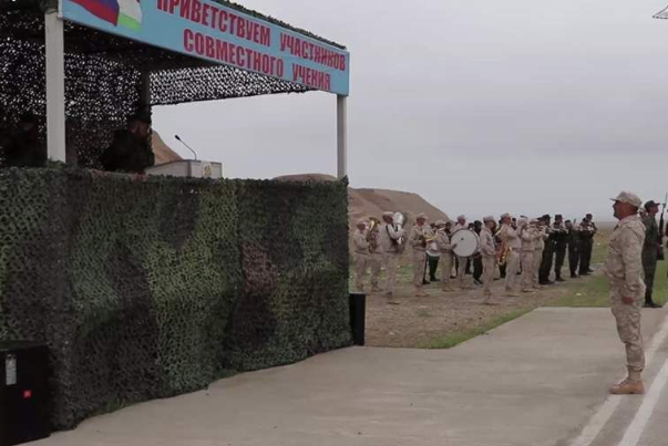 Начались совместные военные учения вооруженных сил Таджикистана и России в Хатлоне