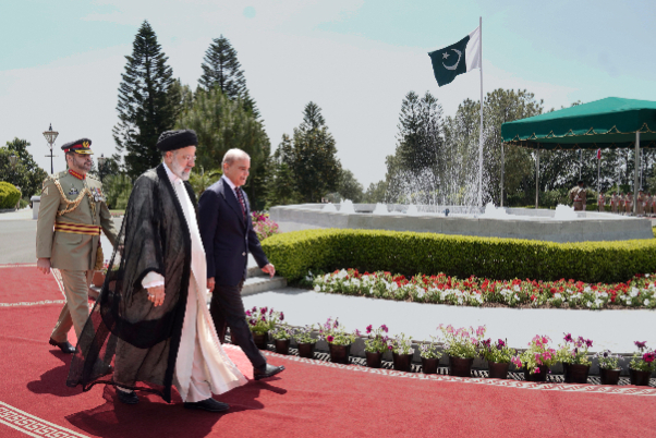 פקיסטן ואיראן; השכן, בעל הברית ובעל הברית