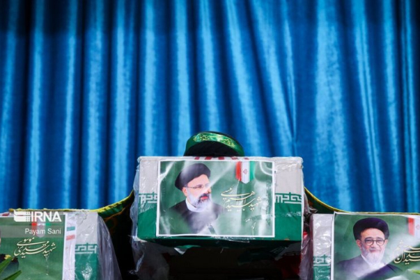 15 من كبار مسؤولي الدول يصلون طهران لمراسم تأبين الشهيد رئيسي