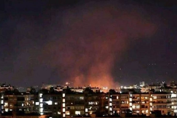 عدوان صهيوني يستهدف منطقة السيدة زينب بريف دمشق