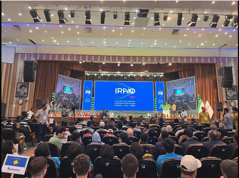 Int’l Physics Olympiad 2024 kicks off in Iran's Isfahan