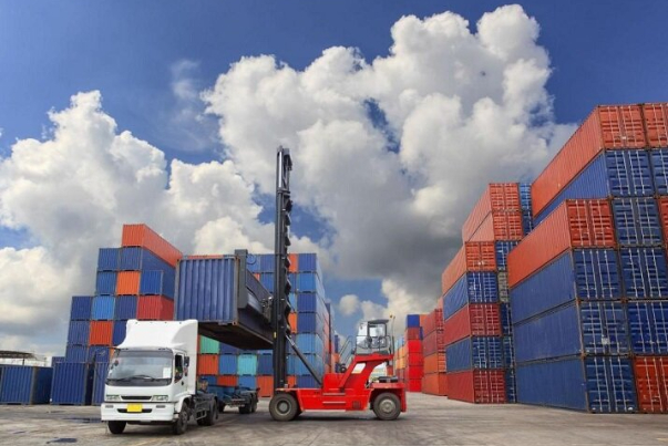 Транзит товаров через Иран достиг 7,6 млн. тонн за 4 месяца