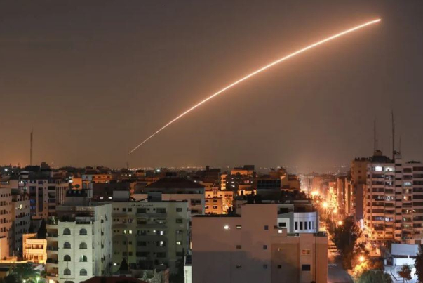 صواريخ المقاومة اللبنانية تدك مستوطنات الشمال