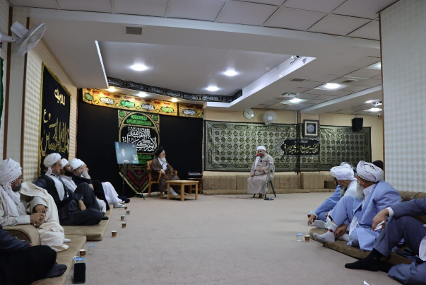 ممثل قائد الثورة الإسلامية في العراق يلقي خطابًا بمناسبة افتتاح موكب "كربلاء طريق الأقصي"