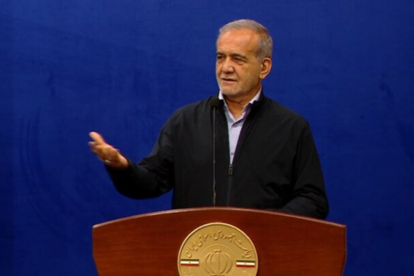 غريب آبادي: غروسي سيلتقي مع الرئيس بزشكيان