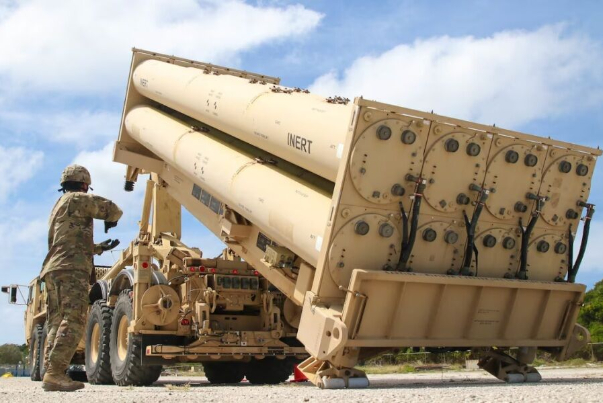 وزير الدفاع الايراني يعلّق على نشر منظومة "ثاد" في الكيان الصهيوني