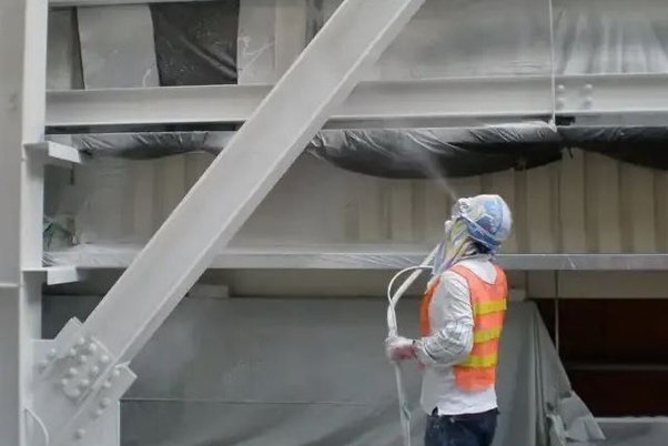 باحثون في ايران ينتجون طلاءً مقاوم للحريق لتقوية الهياكل