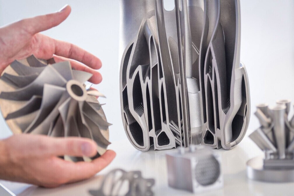 باحثون ينجحون بتوطين الطابعة المعدنية ثلاثية الأبعاد لنماذج المنتجات المعرفية في ايران