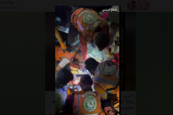 لحظة إنقاذ الطفلة "مريم" من بين ركام منزلهم في غزة