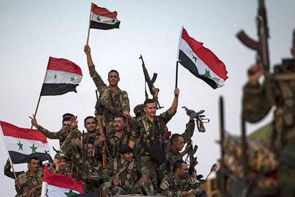 آخر تطورات المعارك ضد الارهابيين شمال سوريا.. الجيش السوري يقضي على 400 إرهابي