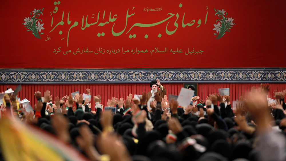 قائد الثورة: من سيتم اجتثاثه هو الكيان الصهيوني وليس المقاومة