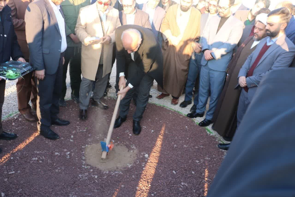 وضع الحجر الاساس لمحطة توليد الكهرباء بسعة 180 ميغاواط