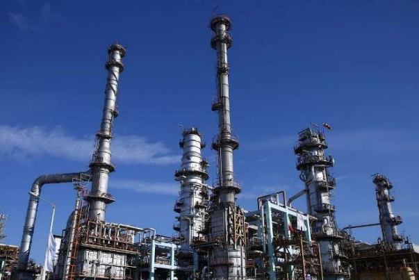 إنتاج ايران من المشتقات النفطية حسب مواصفات اليورو بلغ 110 ملايين لتر يوميا