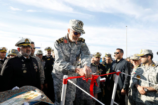 اللواء باقري: القوة الدفاعية هي أحد الركائز الأساسية لأمن وقوة الشعب الإيراني