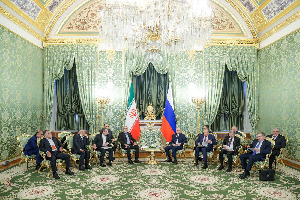 ما أبعاد الإتفاقية الشاملة بين إيران وروسيا من الناحية الاستراتيجية؟