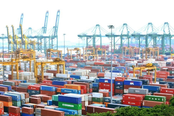 انشاء منطقة حرة مشتركة بين إيران وتركيا يوفر أفضل امكانية للأنشطة المعرفية