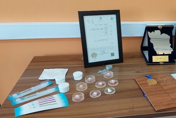 خبراء في ايران يصنعون جل تبييض الأسنان المبني على المعرفة