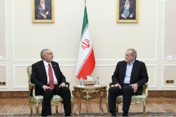 بزشكيان: تعزيز الوحدة بين الدول الإسلامية من المتطلبات المهمة للظروف العالمية الراهنة