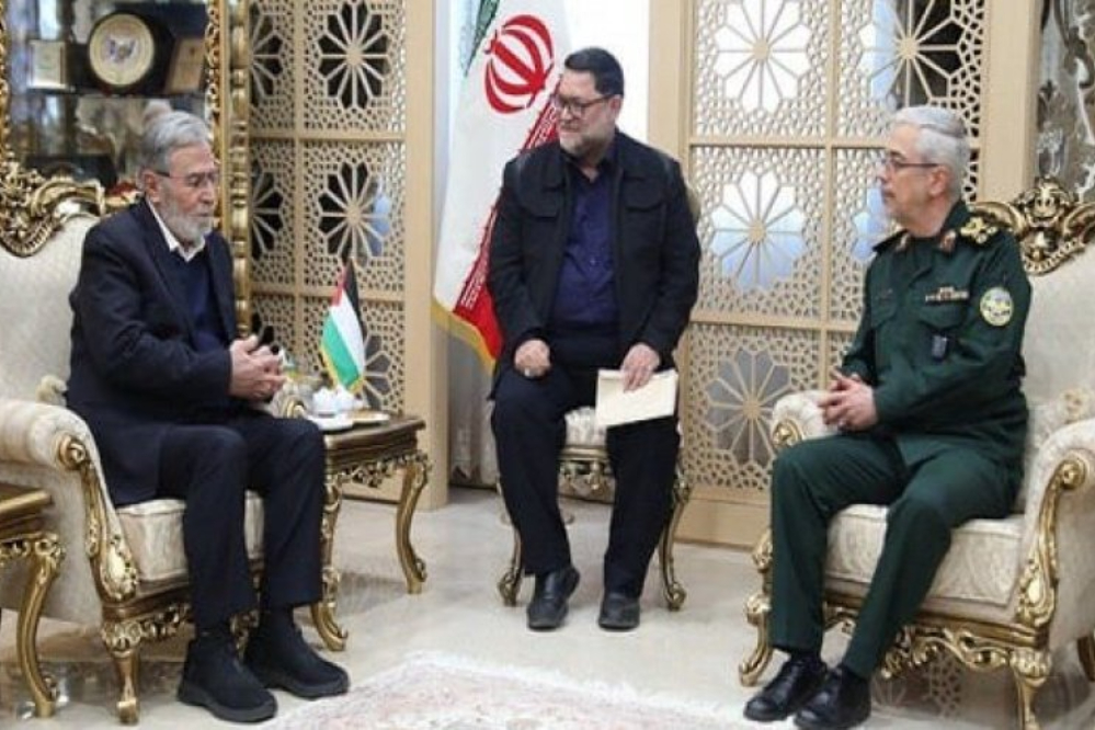 النخالة يلتقي كبار القادة العسكريين.. إيران موطن المقاومة