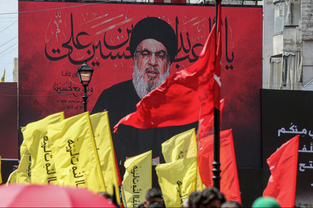 استعداد بيروت لتوديع قادة المقاومة الإسلامية