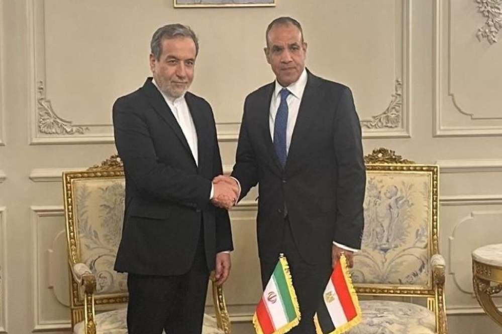 عراقجي يبحث مع نظيره المصري آخر المستجدات في المنطقة