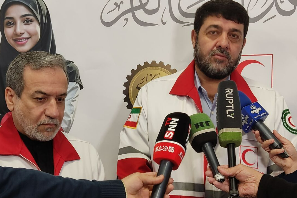 الهلال الأحمر الإيراني : نقدم الخدمات الإنسانية الى 16 دولة في العالم