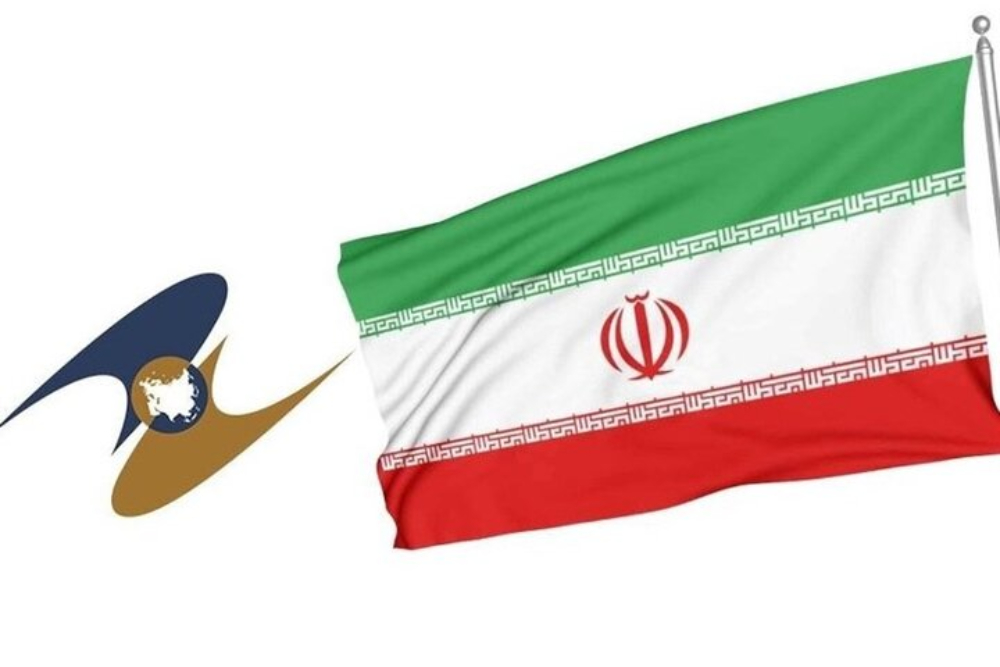 إيران تبدأ التجارة الحرة مع أوراسيا في 5 مايو