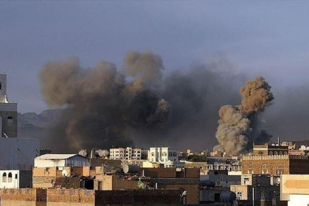 إعلام يمني: 22 غارة أمريكية استهدفت صنعاء ومحافظتي مأرب والحديدة