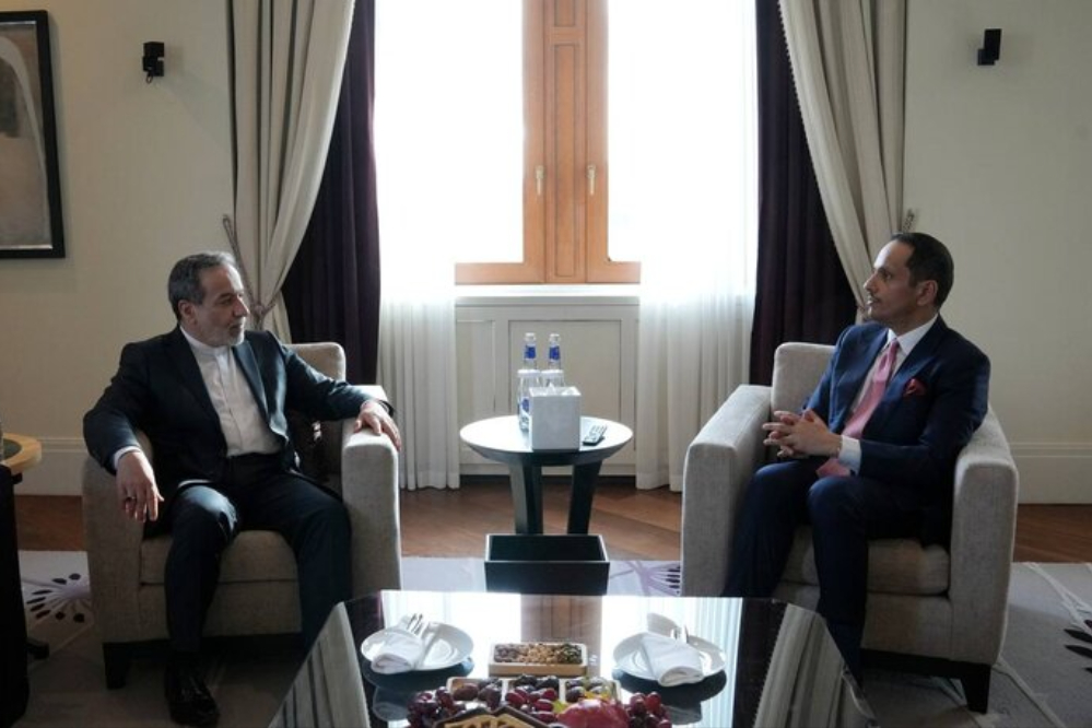 وزير الخارجية الايراني يلتقي نظيره القطري في موسكو