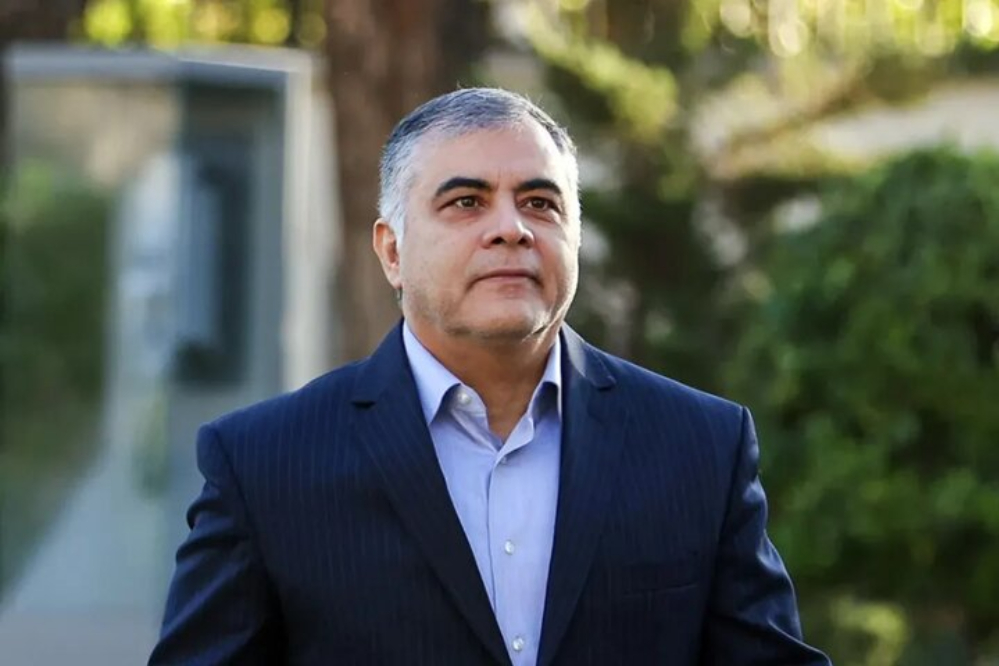 إيران والعراق يوقعان أربع وثائق تعاون مشترك في قطاع النفط والغاز