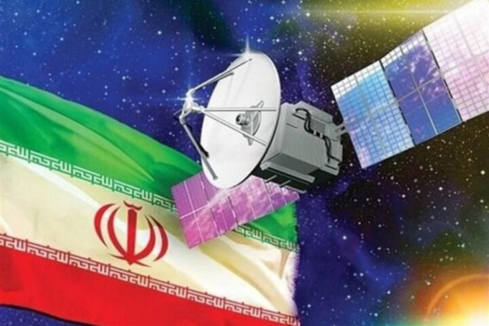 تعاون ثلاثي لتطوير الأقمار الصناعية الإيرانية