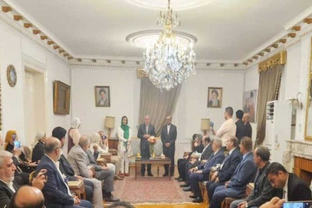 وزير التراث الثقافي: السياحة تعزز الدبلوماسية وتفتح آفاق جديدة بين ايران ومصر