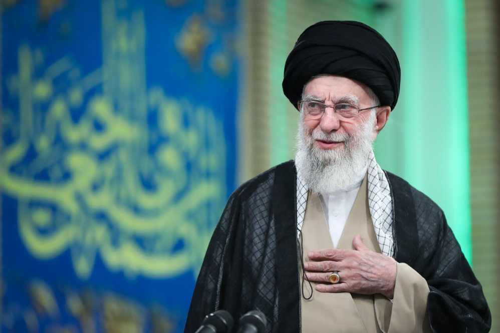 قائد الثورة: الشعب المظلوم في غزة لايواجه الكيان الصهيوني فحسب بل يواجه امريكا وبريطانيا أيضاً