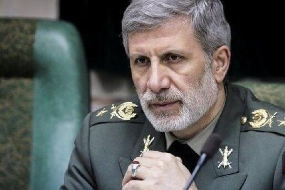 تعيين اللواء حاتمي قائداً عاماً للجيش الإيراني