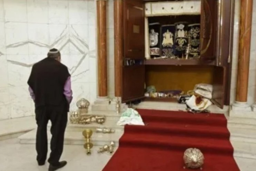 فنزويلا: المعارضة خططت لهجوم على معبد يهودي في كراكاس لاتهام إيران