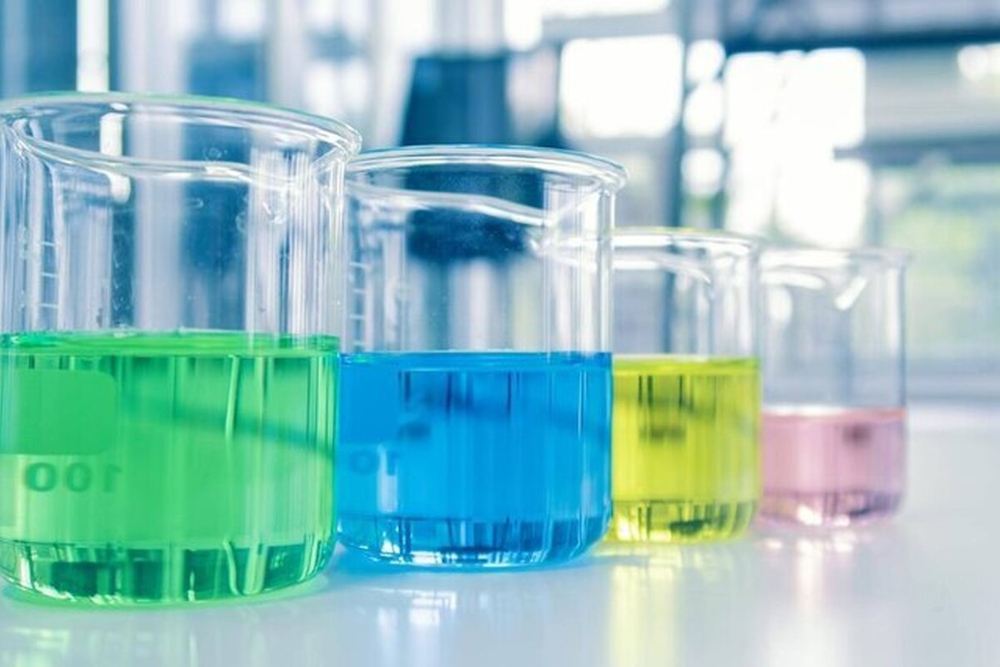 شركة ايرانية تصمم منتجات مُعاد تركيبها بيولوجيًا لعلاج وتجديد البشرة