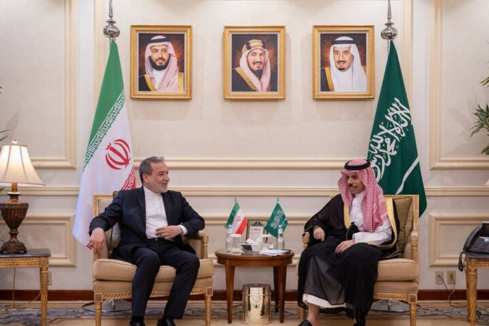 عراقجي: دول المنطقة تتحمل مسؤولية مشتركة في مواجهة تهديدات الكيان الصهيوني