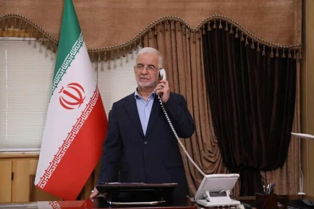 إيران تُعرب عن تعاطفها مع ضحايا الفيضانات في باكستان