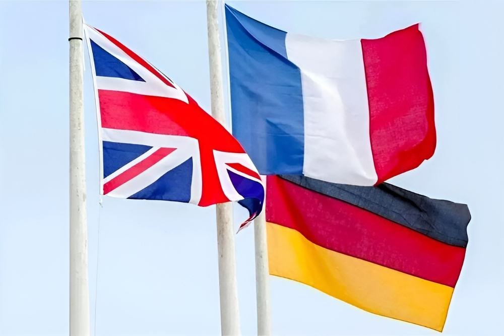 أوروبا تخسر دورها في الاتفاق النووي؛ لماذا لا يحق للترويكا استخدام آلية الزناد؟