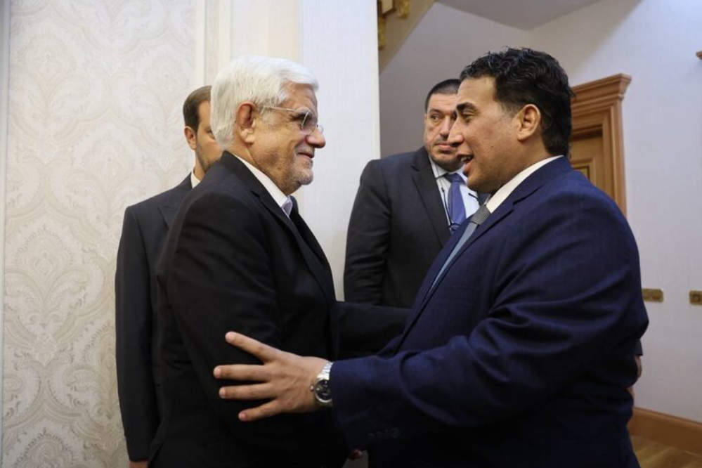 عارف: إيران تعارض أي تدخل أجنبي في الشؤون الداخلية لليبيا