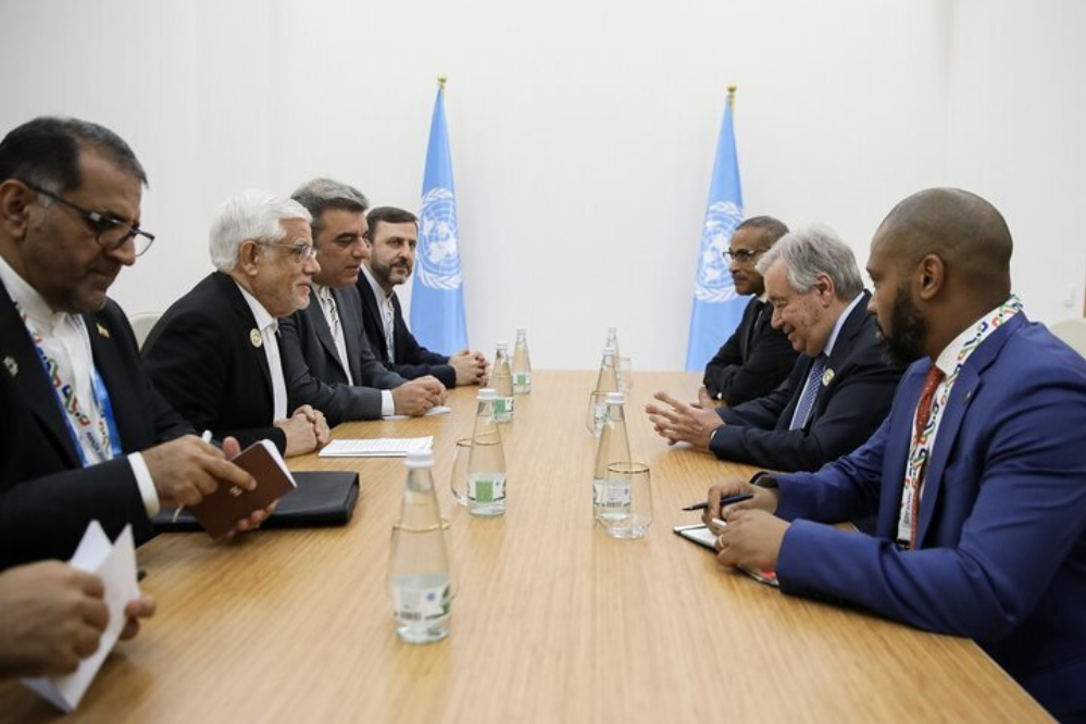 عارف: أمريكا لم تستنتج قط أن إيران تسعى الى برنامج نووي غير سلمي لكنها رافقت اسرائيل في عدوانها