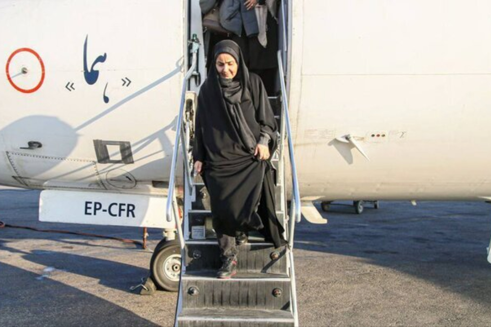 وزيرة الطرق وبناء المدن تصل إلى خوزستان لتفقد معبر شلامجة وجذابة الحدودي