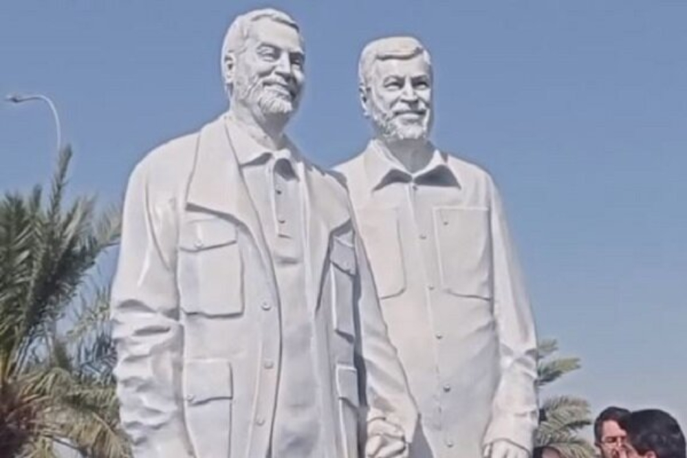 لاريجاني يزور موقع استشهاد اللواء سليماني