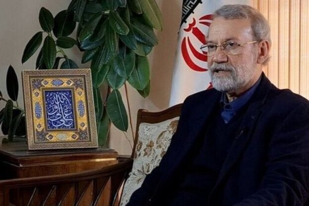 اللبنانيون يرحبون بزيارة لاريجاني بهاشتاغ "#ايران_سند_مش_وصاية"