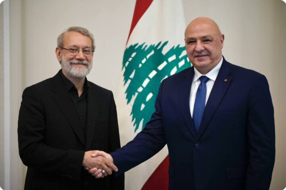 لاريجاني يلتقي الرئيس اللبناني..العهد: اللقاء كان ايجابياً