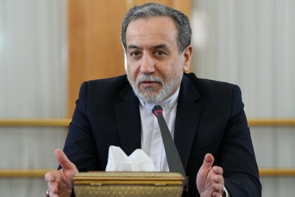 عراقجي: سيتم تطوير خارطة الطريق لتطوير العلاقات بين إيران وبيلاروسيا