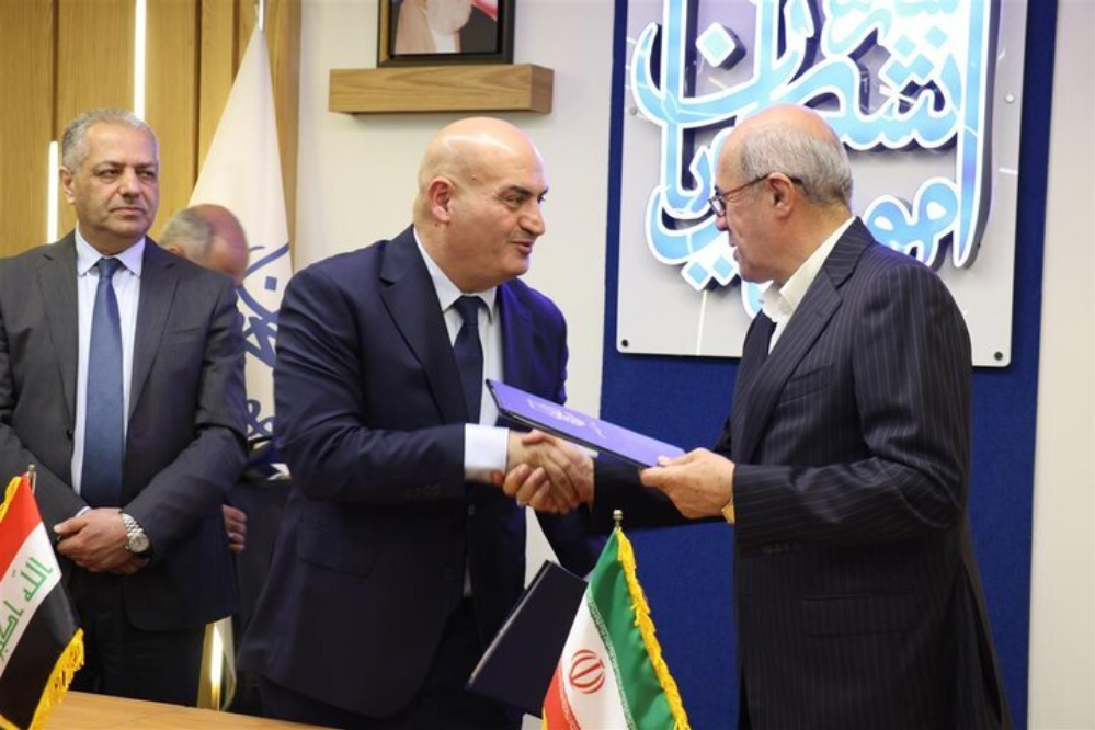 إيران والعراق يوقعان اتفاقية منح دراسية