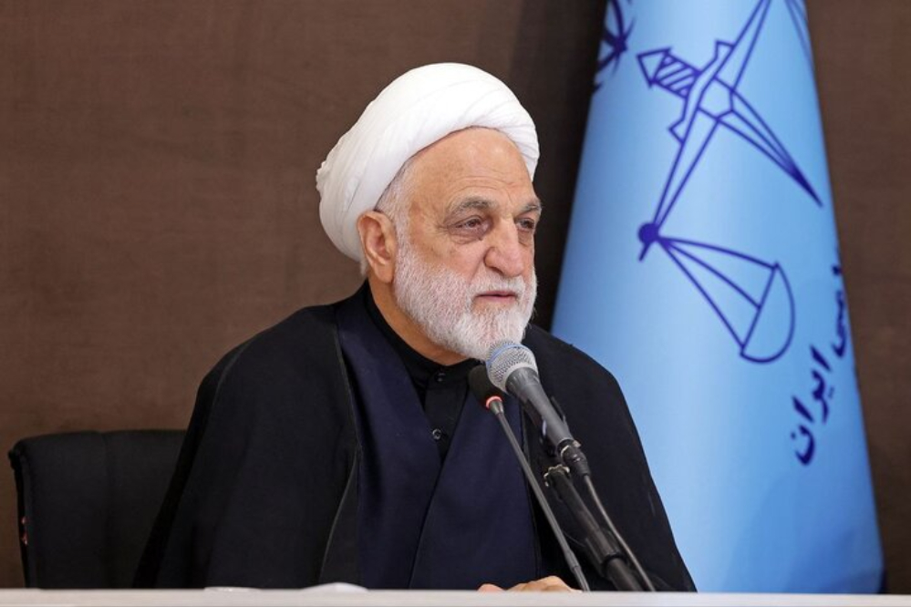 رئيس السلطة القضائية يعزي باستشهاد رئيس الوزراء ومجموعة من وزراء الحكومة اليمنية