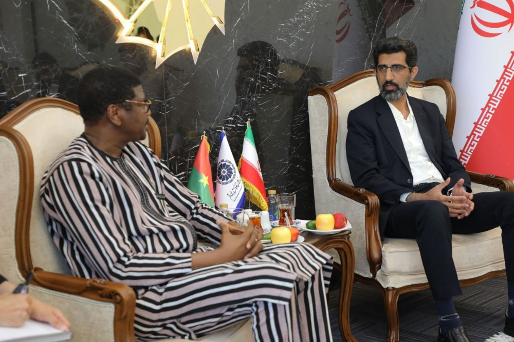 العلاقات التجارية بين إيران وبوركينا فاسو شهدت تطوراً ملحوظاً خلال العامين الاخيرين