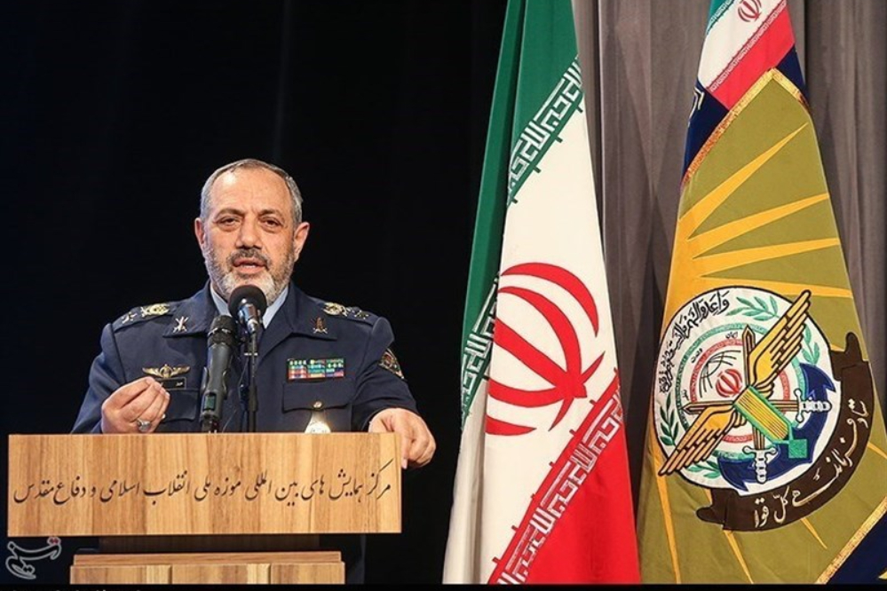 وزير الدفاع الإيراني: حرب الـ12 يوماً تجسيد لعزة وتلاحم الشعب الإيراني